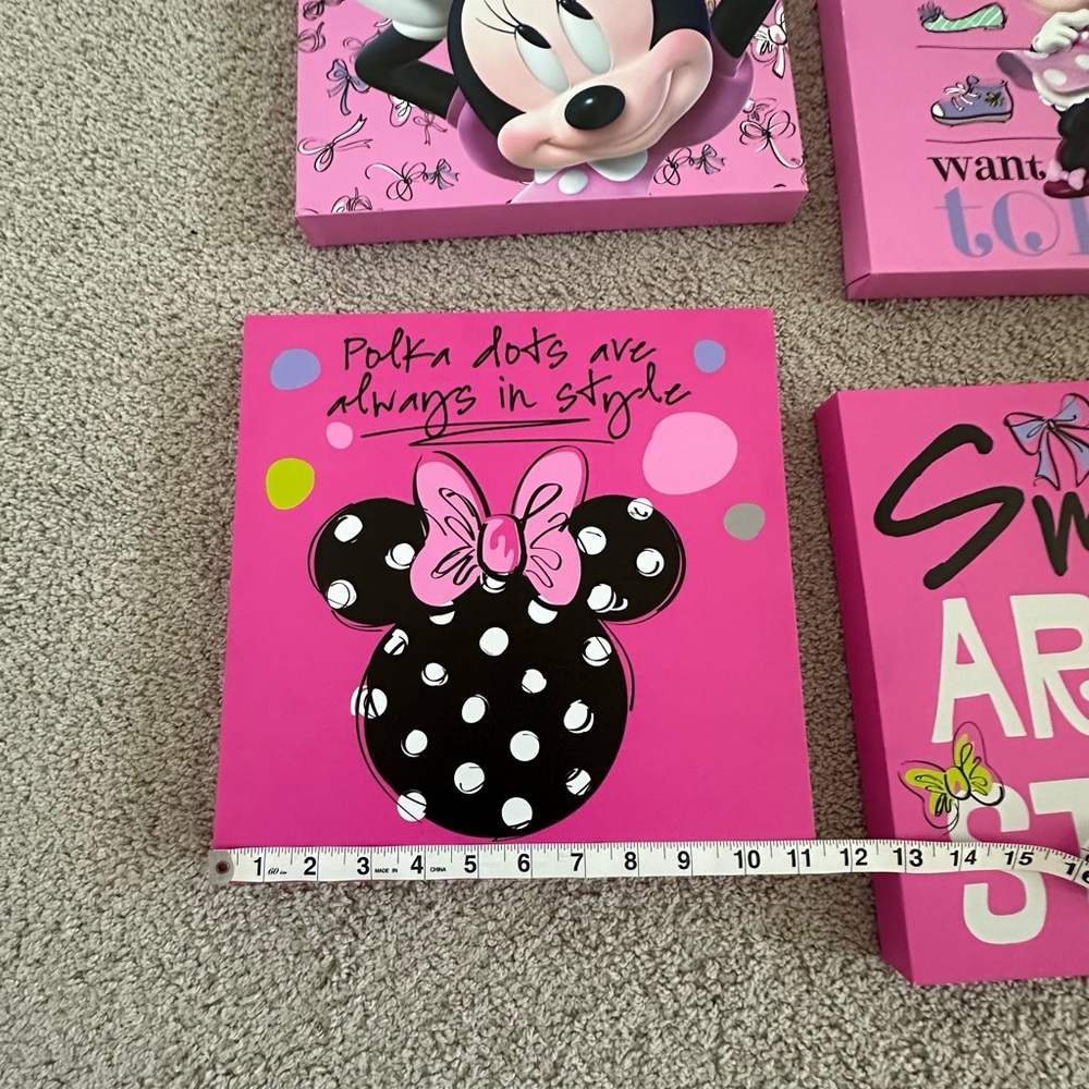 MiniMouse Wall Decor - Picture 3 of 4